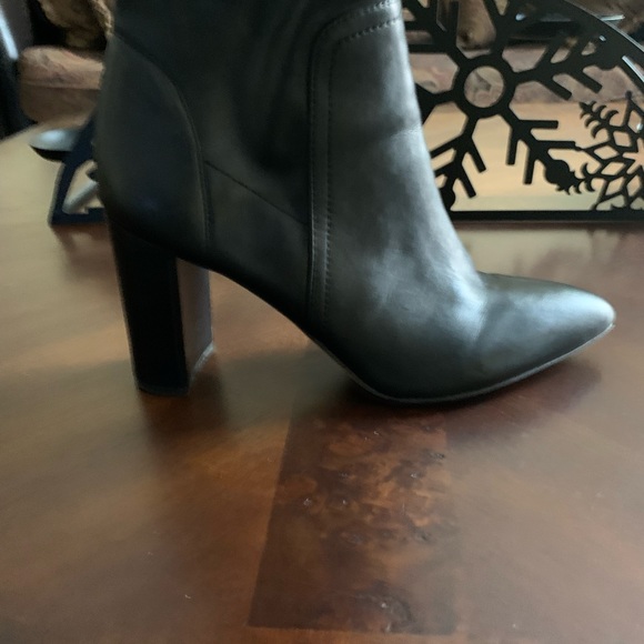 COPY - Black boots by Franco Sarto size 10 - Picture 2 of 4